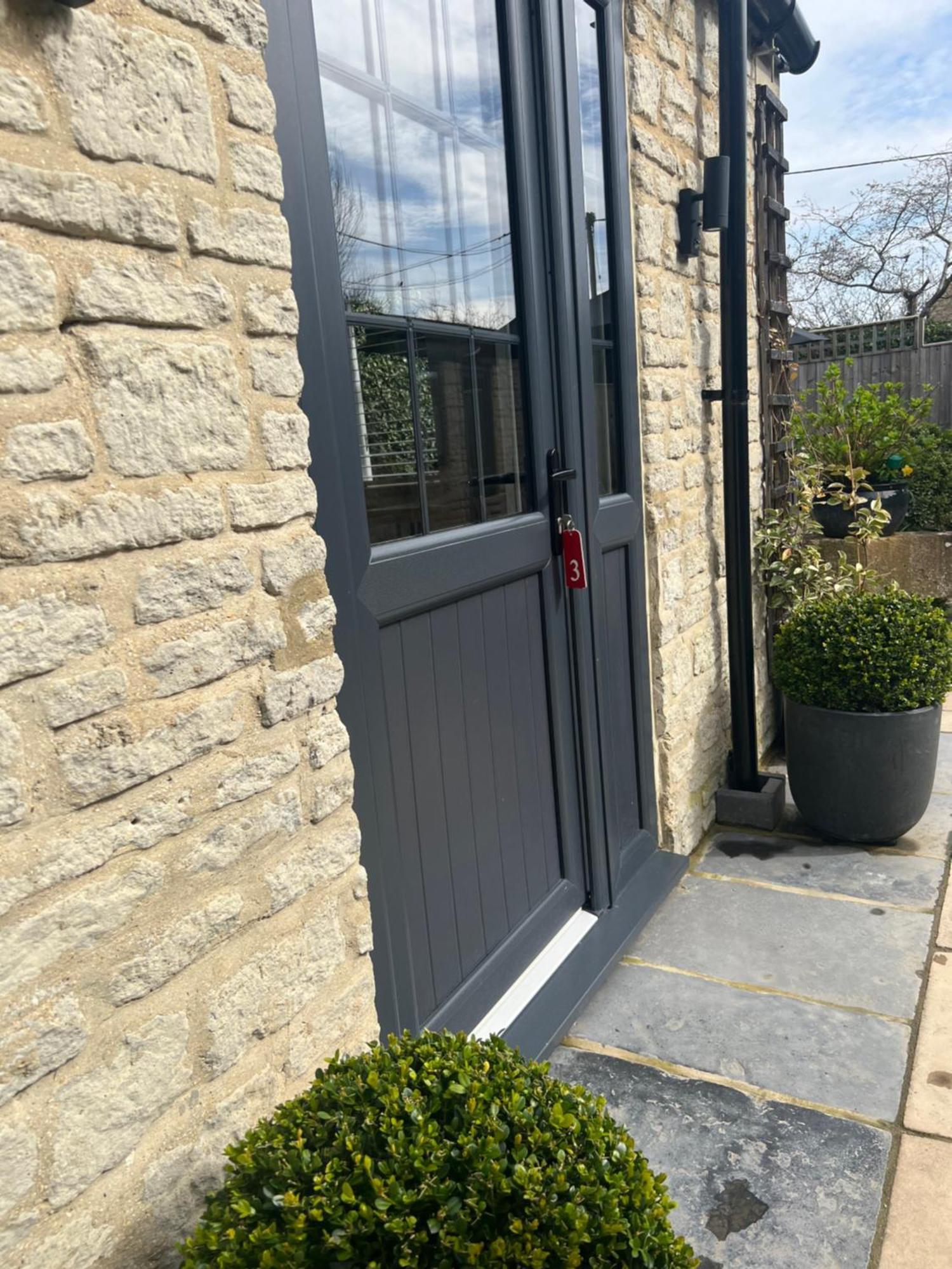 Priory Tearooms Burford With Rooms Luaran gambar