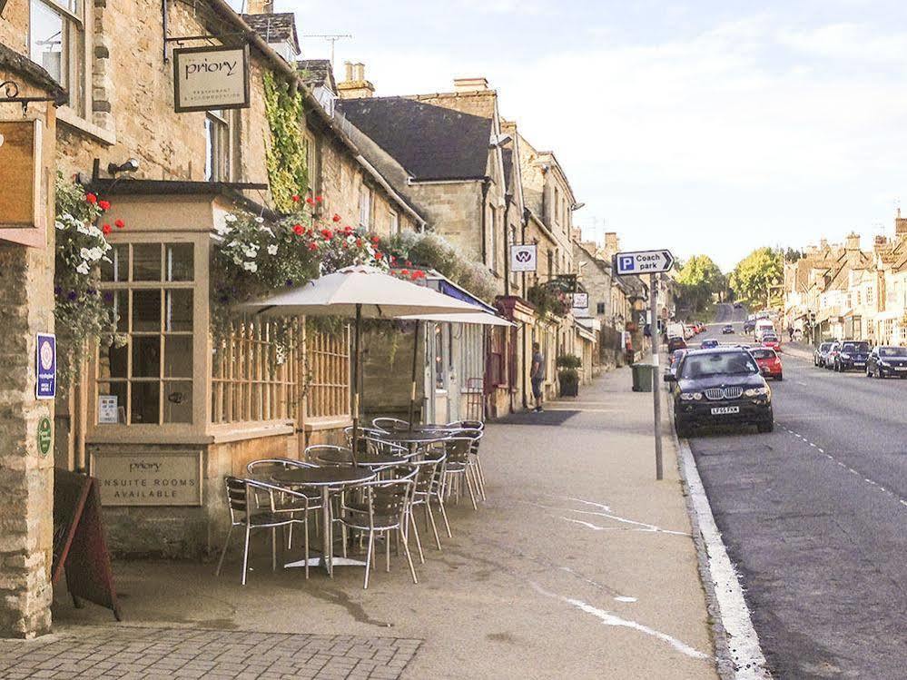 Priory Tearooms Burford With Rooms Luaran gambar
